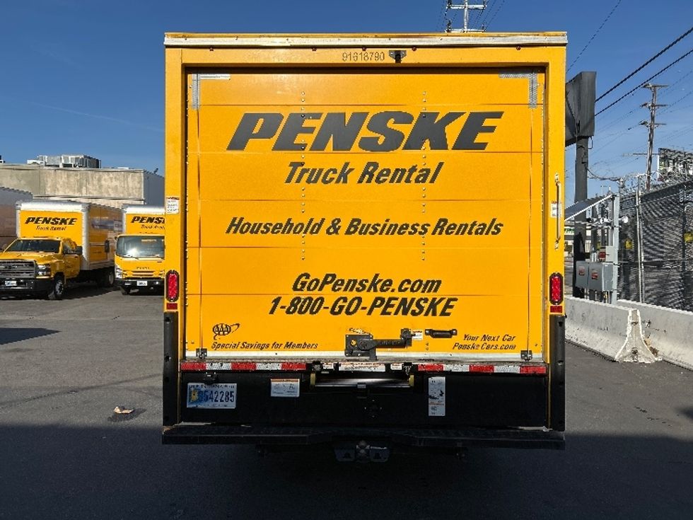 Light Duty Box Truck-Light and Medium Duty Trucks-GMC-2021-Savana G33903-Fresno-CA-90,443\n\t\tmiles-$ 28,750 - Image 7