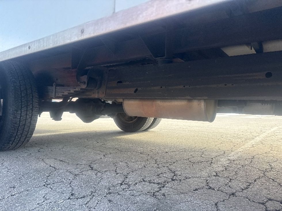 Light Duty Box Truck-Light and Medium Duty Trucks-GMC-2021-Savana G33903-Gahanna-OH-102,435\n\t\tmiles-$ 29,750 - Image 14