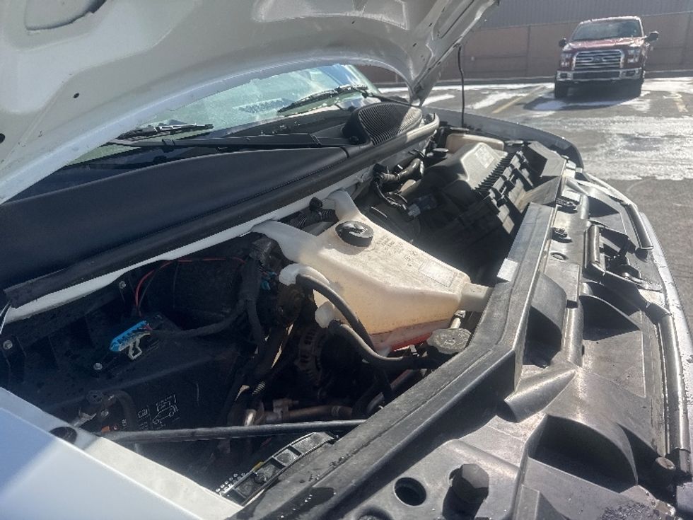 Light Duty Box Truck-Light and Medium Duty Trucks-GMC-2021-Savana G33903-Gahanna-OH-102,435\n\t\tmiles-$ 29,750 - Image 23