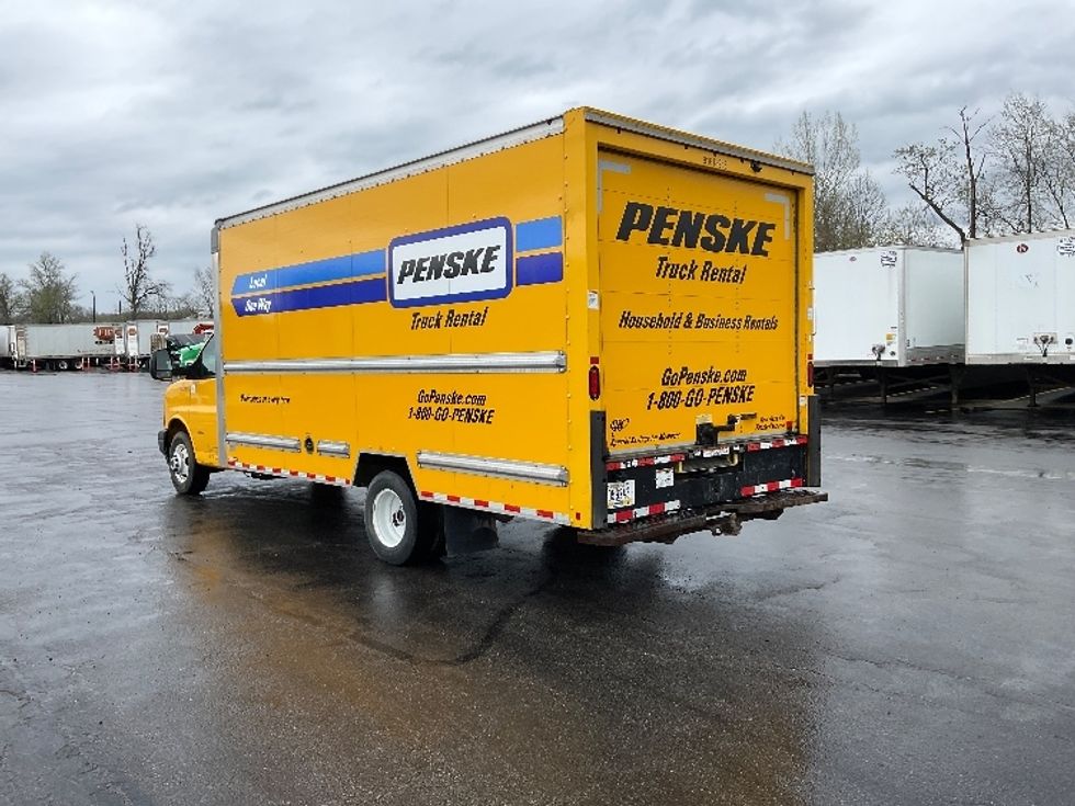 Light Duty Box Truck-Light and Medium Duty Trucks-GMC-2021-Savana G33903-Gahanna-OH-168,016\n\t\tmiles-$ 17,000 - Image 6