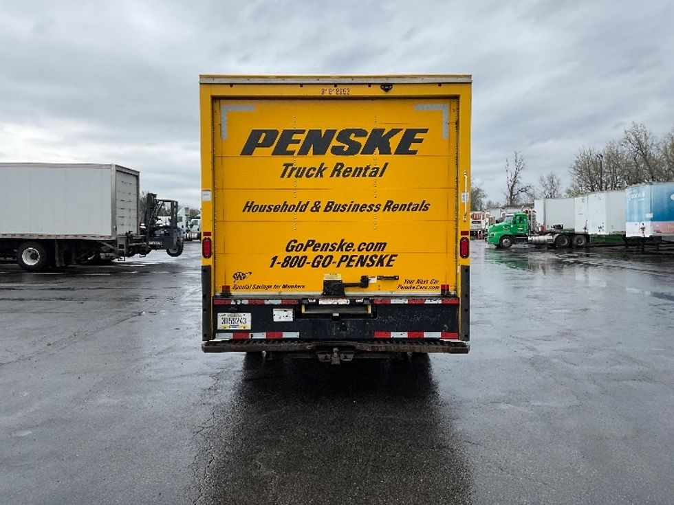 Light Duty Box Truck-Light and Medium Duty Trucks-GMC-2021-Savana G33903-Gahanna-OH-168,016\n\t\tmiles-$ 17,000 - Image 7