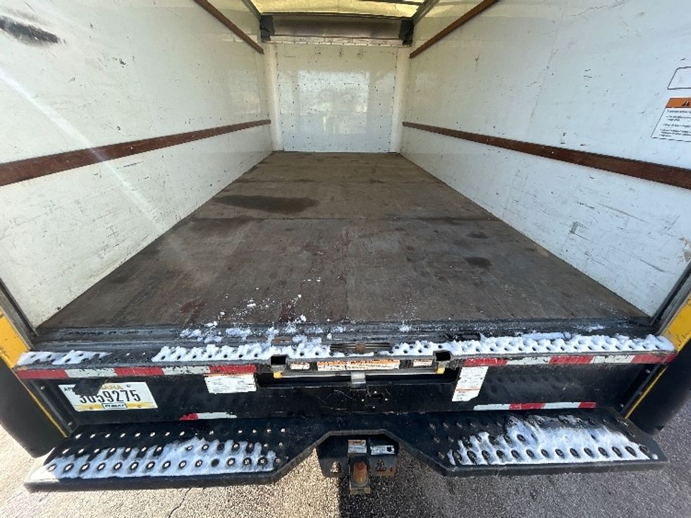 Light Duty Box Truck-Light and Medium Duty Trucks-GMC-2021-Savana G33903-Gahanna-OH-98,036\n\t\tmiles-$ 26,000 - Image 10