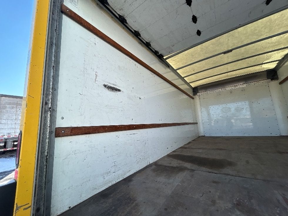 Light Duty Box Truck-Light and Medium Duty Trucks-GMC-2021-Savana G33903-Gahanna-OH-98,036\n\t\tmiles-$ 26,000 - Image 11