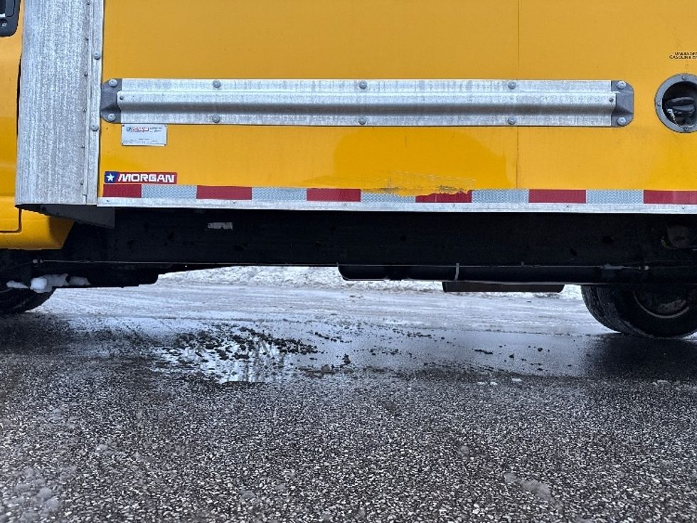 Light Duty Box Truck-Light and Medium Duty Trucks-GMC-2021-Savana G33903-Gahanna-OH-98,036\n\t\tmiles-$ 26,000 - Image 7