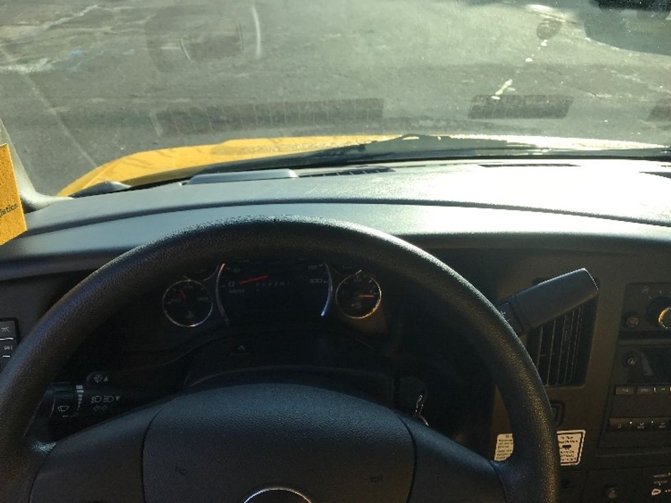 Light Duty Box Truck-Light and Medium Duty Trucks-GMC-2021-Savana G33903-Gainesville-FL-70,321\n\t\tmiles-$ 29,500 - Image 18