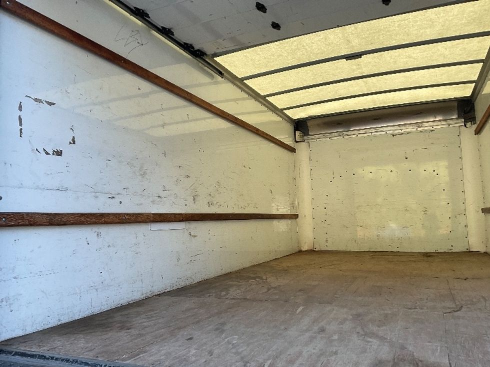 Light Duty Box Truck-Light and Medium Duty Trucks-GMC-2021-Savana G33903-Gainesville-GA-90,687\n\t\tmiles-$ 32,750 - Image 11