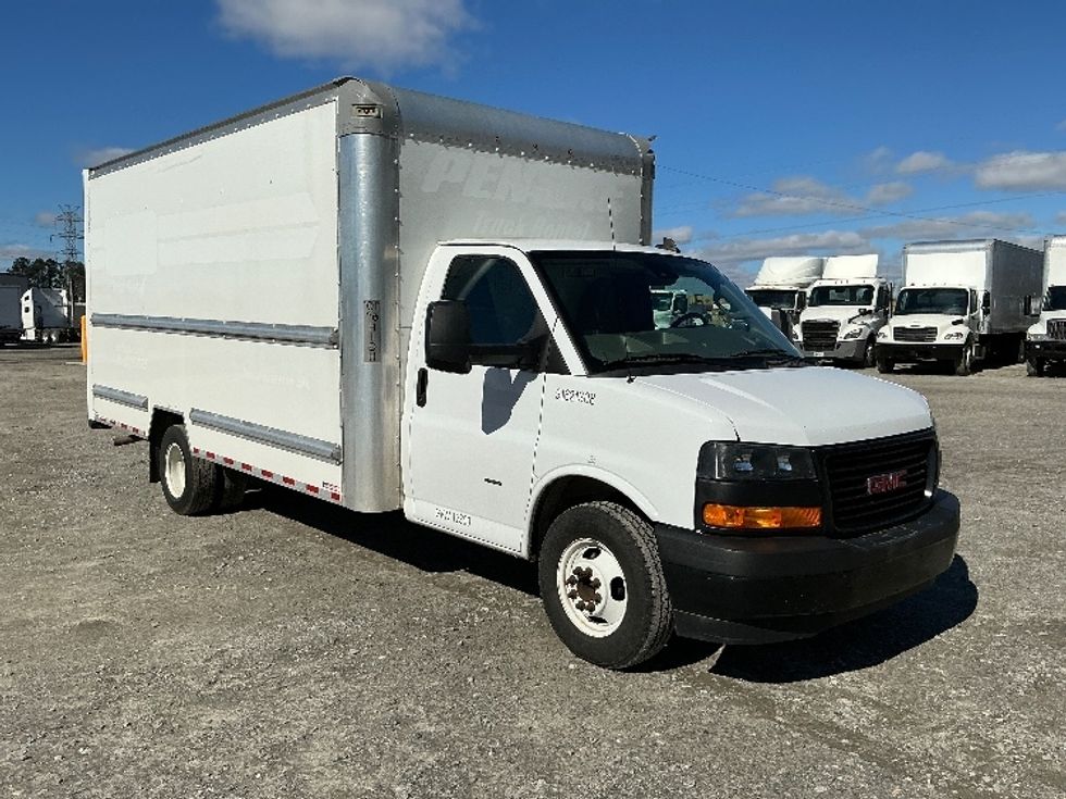Light Duty Box Truck-Light and Medium Duty Trucks-GMC-2021-Savana G33903-Garden City-GA-110,329\n\t\tmiles-$ 30,000 - Image 1