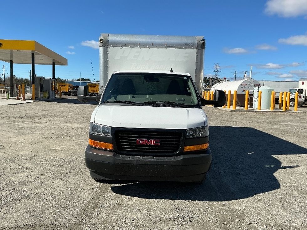 Light Duty Box Truck-Light and Medium Duty Trucks-GMC-2021-Savana G33903-Garden City-GA-110,329\n\t\tmiles-$ 30,000 - Image 2