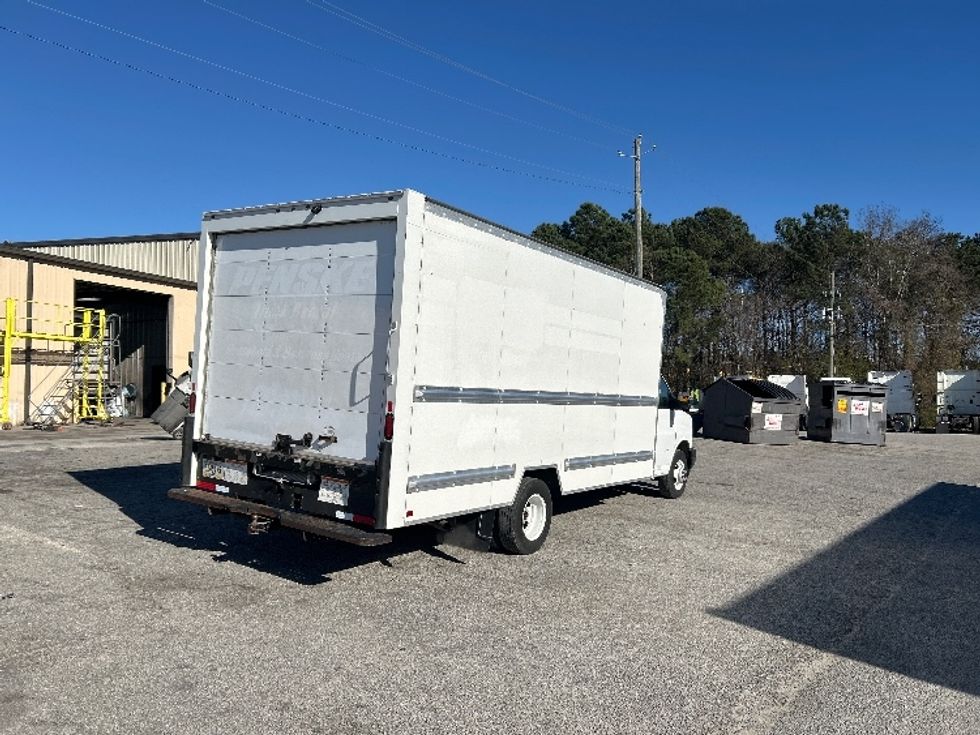 Light Duty Box Truck-Light and Medium Duty Trucks-GMC-2021-Savana G33903-Garden City-GA-115,633\n\t\tmiles-$ 29,500 - Image 12