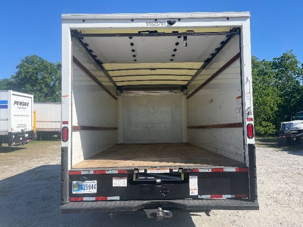 Light Duty Box Truck-Light and Medium Duty Trucks-GMC-2021-Savana G33903-Garden City-GA-68,051\n\t\tmiles-$ 33,500 - Image 8