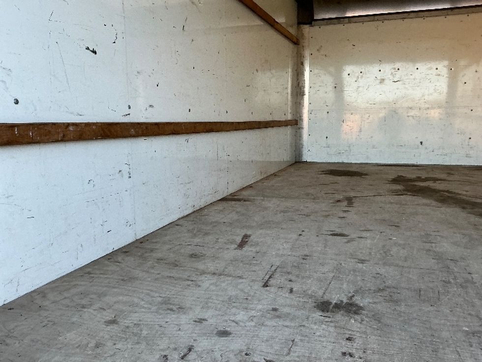 Light Duty Box Truck-Light and Medium Duty Trucks-GMC-2021-Savana G33903-Garden City-GA-91,407\n\t\tmiles-$ 29,250 - Image 10