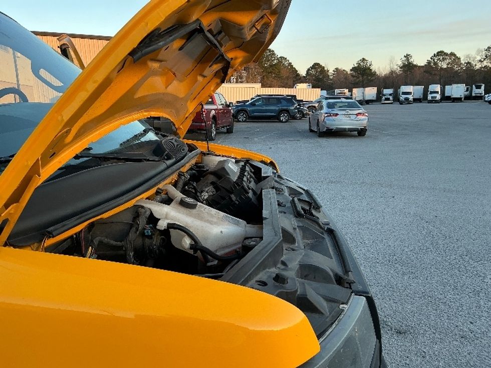 Light Duty Box Truck-Light and Medium Duty Trucks-GMC-2021-Savana G33903-Garden City-GA-91,407\n\t\tmiles-$ 29,250 - Image 22