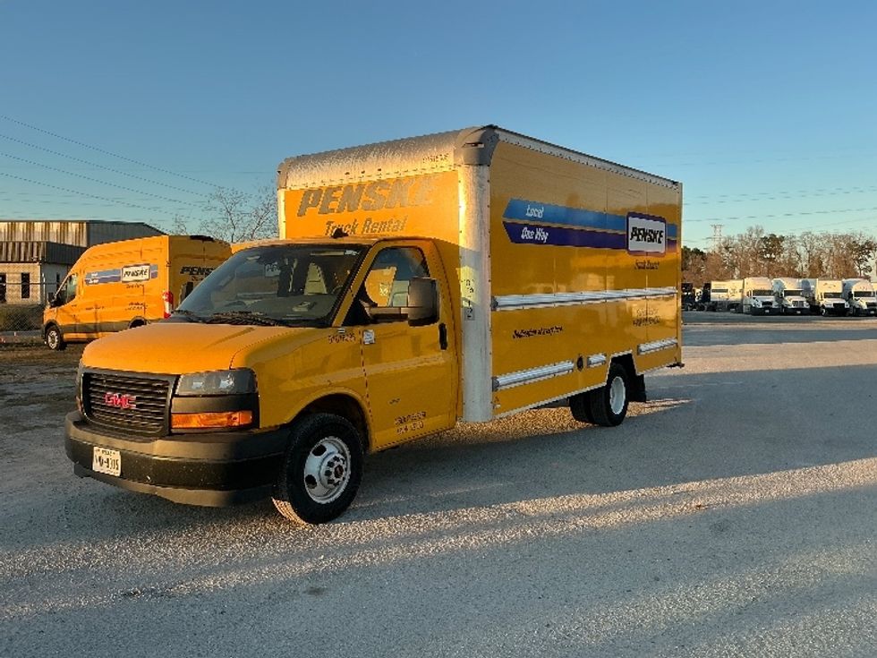 Light Duty Box Truck-Light and Medium Duty Trucks-GMC-2021-Savana G33903-Garden City-GA-91,407\n\t\tmiles-$ 29,250 - Image 3