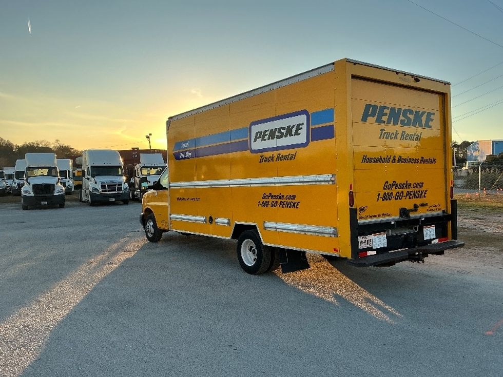 Light Duty Box Truck-Light and Medium Duty Trucks-GMC-2021-Savana G33903-Garden City-GA-91,407\n\t\tmiles-$ 29,250 - Image 6