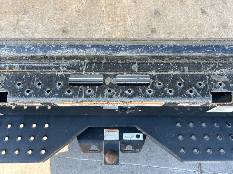 Light Duty Box Truck-Light and Medium Duty Trucks-GMC-2021-Savana G33903-Garland-TX-105,839\n\t\tmiles-$ 29,000 - Image 10