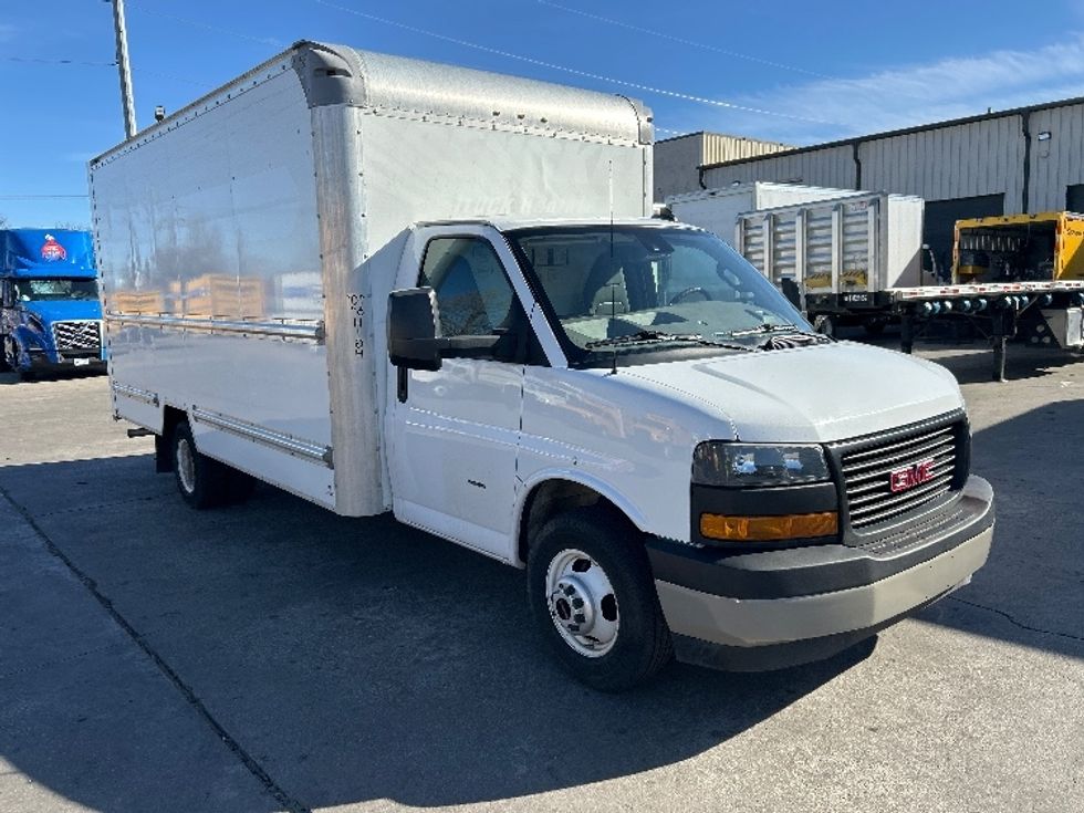 Light Duty Box Truck-Light and Medium Duty Trucks-GMC-2021-Savana G33903-Garland-TX-108,329\n\t\tmiles-$ 29,000 - Image 1