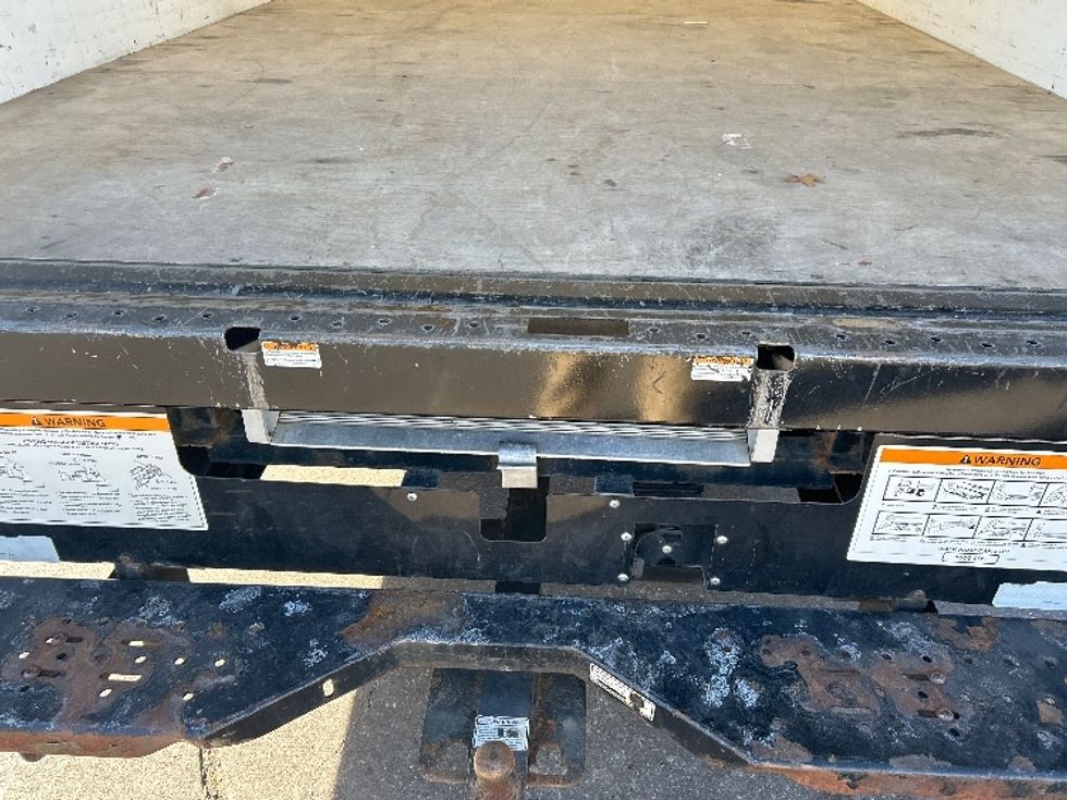 Light Duty Box Truck-Light and Medium Duty Trucks-GMC-2021-Savana G33903-Garland-TX-108,329\n\t\tmiles-$ 29,000 - Image 10