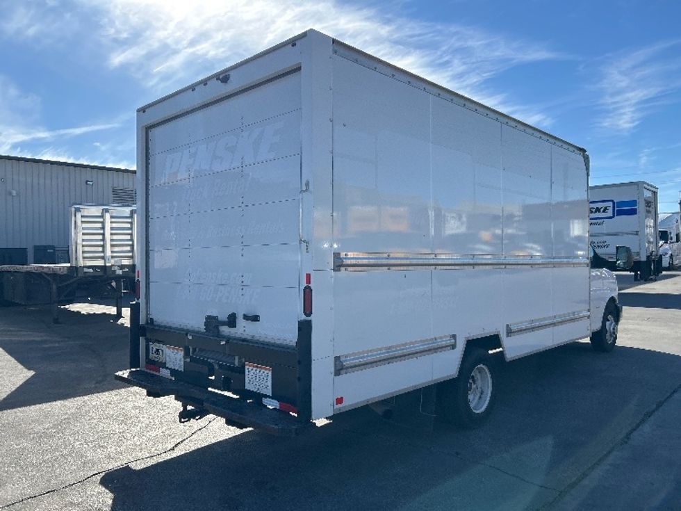 Light Duty Box Truck-Light and Medium Duty Trucks-GMC-2021-Savana G33903-Garland-TX-108,329\n\t\tmiles-$ 29,000 - Image 13
