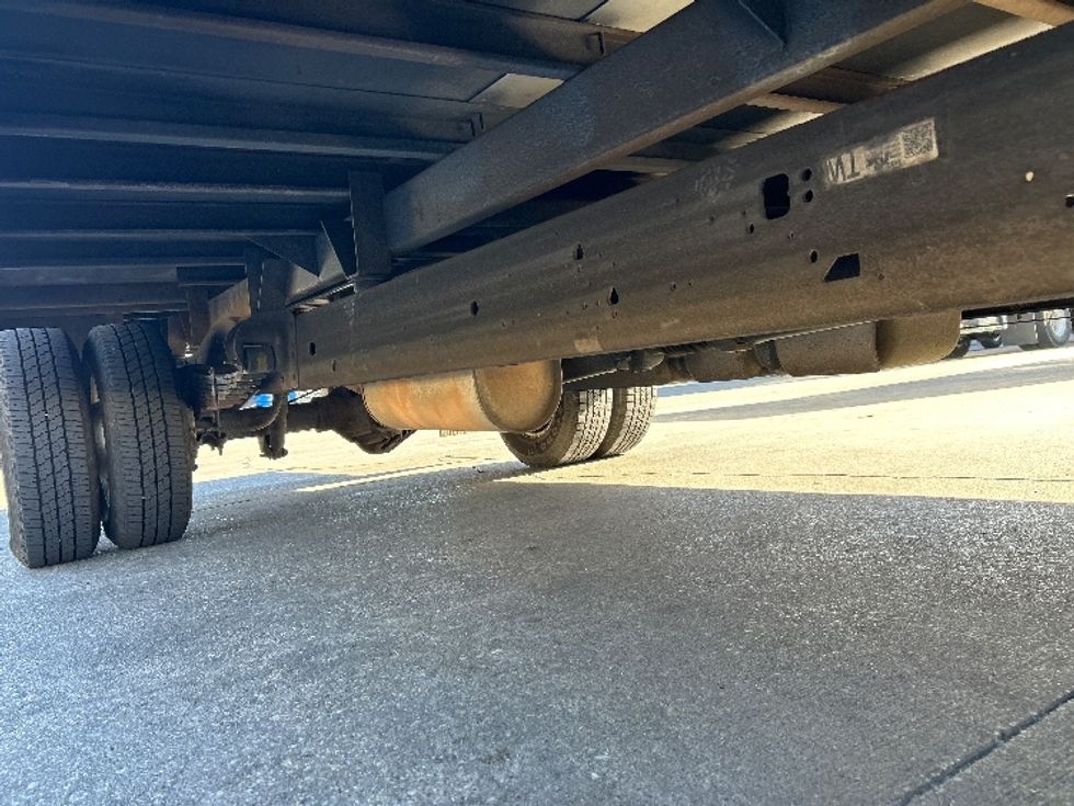 Light Duty Box Truck-Light and Medium Duty Trucks-GMC-2021-Savana G33903-Garland-TX-108,329\n\t\tmiles-$ 29,000 - Image 14