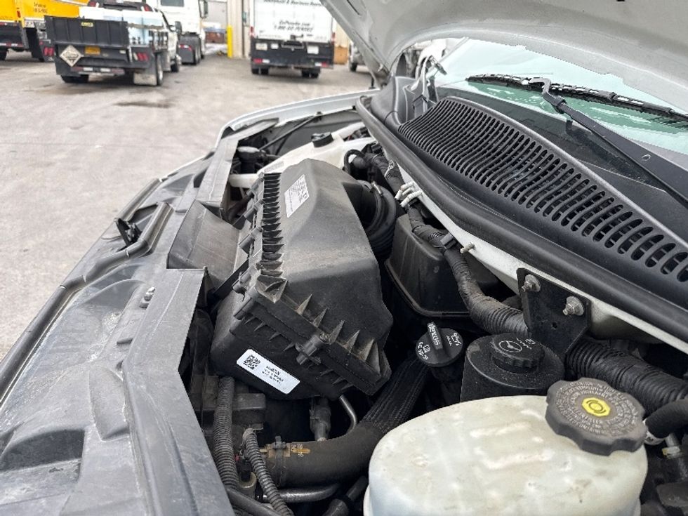 Light Duty Box Truck-Light and Medium Duty Trucks-GMC-2021-Savana G33903-Garland-TX-114,259\n\t\tmiles-$ 28,250 - Image 24