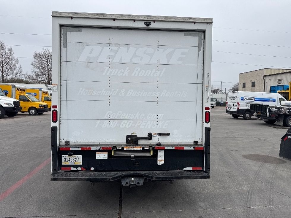 Light Duty Box Truck-Light and Medium Duty Trucks-GMC-2021-Savana G33903-Garland-TX-114,259\n\t\tmiles-$ 28,250 - Image 7