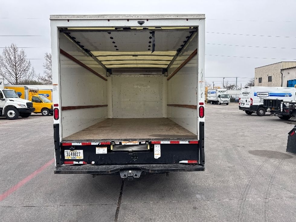 Light Duty Box Truck-Light and Medium Duty Trucks-GMC-2021-Savana G33903-Garland-TX-114,259\n\t\tmiles-$ 28,250 - Image 9