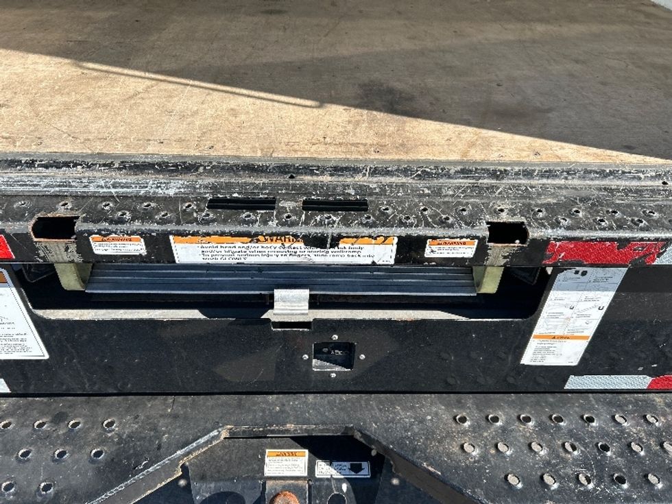 Light Duty Box Truck-Light and Medium Duty Trucks-GMC-2021-Savana G33903-Garland-TX-116,093\n\t\tmiles-$ 28,000 - Image 10