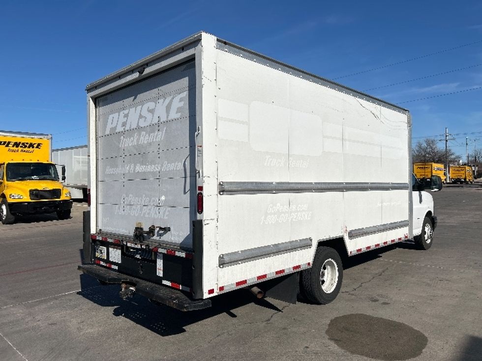 Light Duty Box Truck-Light and Medium Duty Trucks-GMC-2021-Savana G33903-Garland-TX-116,093\n\t\tmiles-$ 28,000 - Image 13