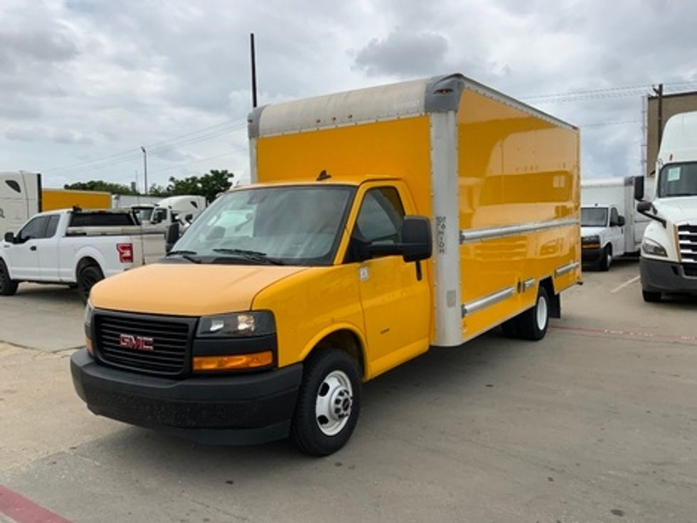 Light Duty Box Truck-Light and Medium Duty Trucks-GMC-2021-Savana G33903-Garland-TX-120,836\n\t\tmiles-$ 24,000 - Image 2