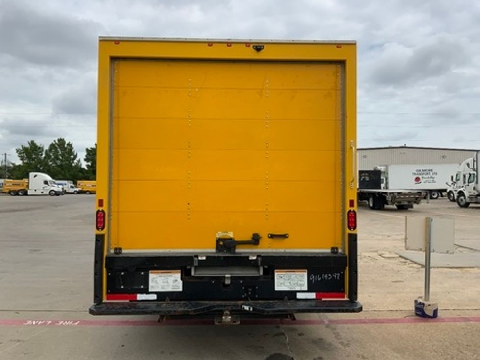 Light Duty Box Truck-Light and Medium Duty Trucks-GMC-2021-Savana G33903-Garland-TX-120,836\n\t\tmiles-$ 24,000 - Image 7