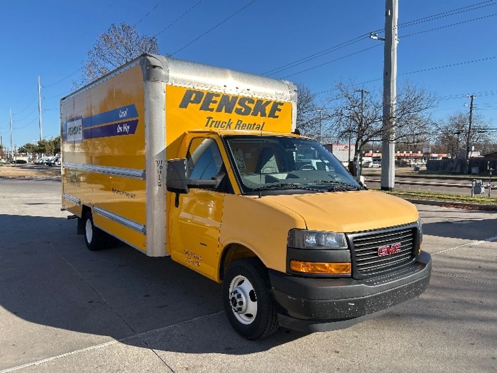 Light Duty Box Truck-Light and Medium Duty Trucks-GMC-2021-Savana G33903-Garland-TX-120,836\n\t\tmiles-$ 24,500 - Image 1