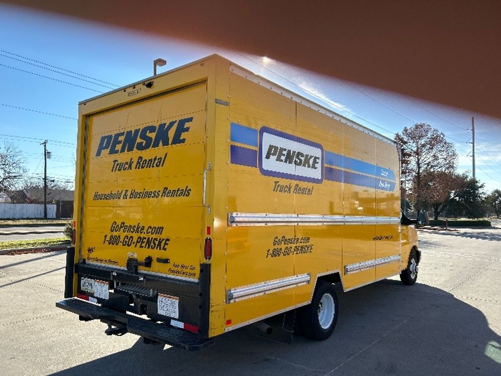 Light Duty Box Truck-Light and Medium Duty Trucks-GMC-2021-Savana G33903-Garland-TX-120,836\n\t\tmiles-$ 24,500 - Image 13