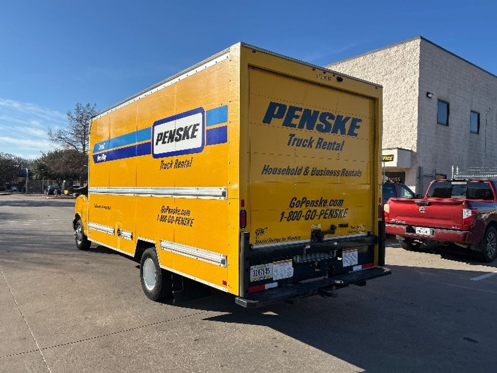 Light Duty Box Truck-Light and Medium Duty Trucks-GMC-2021-Savana G33903-Garland-TX-120,836\n\t\tmiles-$ 24,500 - Image 6