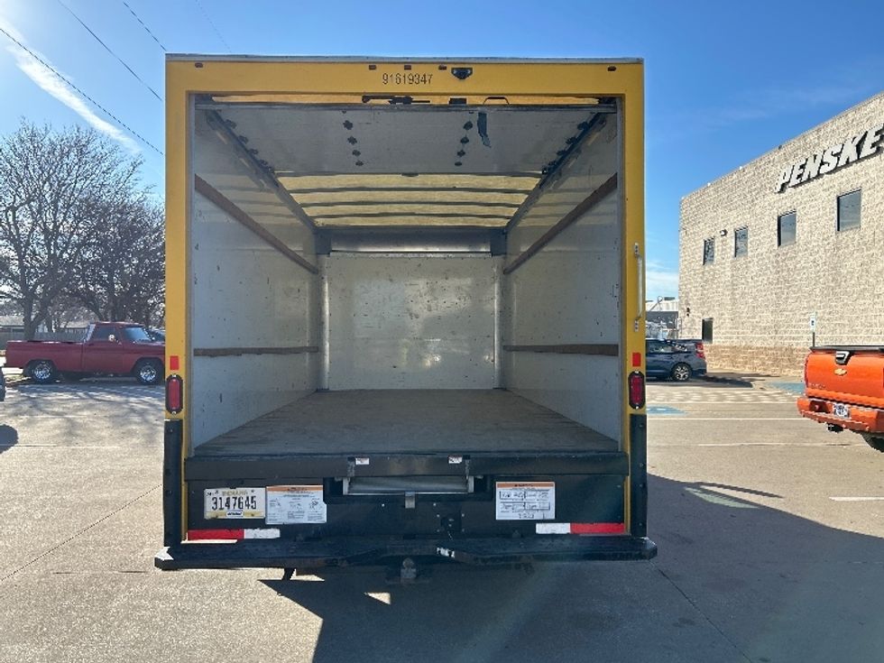 Light Duty Box Truck-Light and Medium Duty Trucks-GMC-2021-Savana G33903-Garland-TX-120,836\n\t\tmiles-$ 24,500 - Image 8