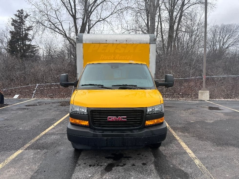 Light Duty Box Truck-Light and Medium Duty Trucks-GMC-2021-Savana G33903-Gaylord-MI-109,899\n\t\tmiles-$ 25,000 - Image 2