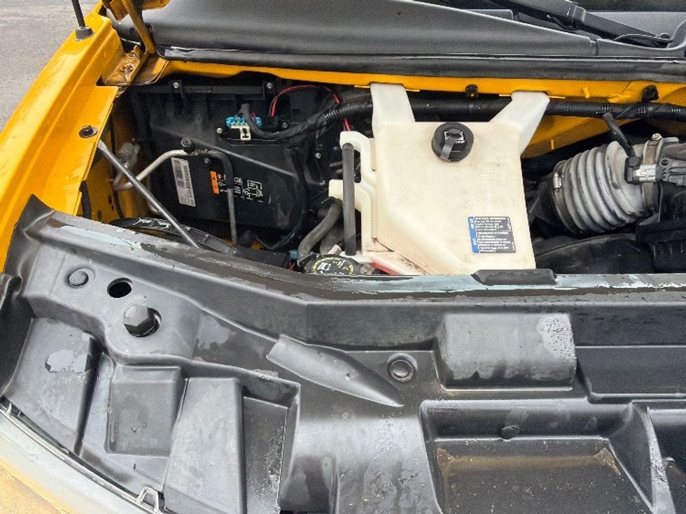 Light Duty Box Truck-Light and Medium Duty Trucks-GMC-2021-Savana G33903-Gaylord-MI-109,899\n\t\tmiles-$ 25,000 - Image 23