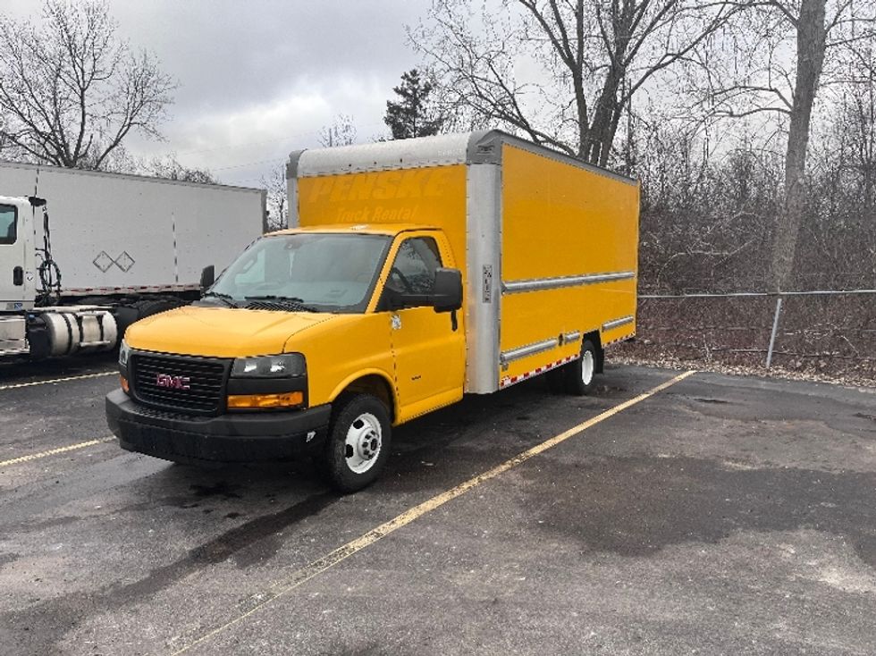 Light Duty Box Truck-Light and Medium Duty Trucks-GMC-2021-Savana G33903-Gaylord-MI-109,899\n\t\tmiles-$ 25,000 - Image 3