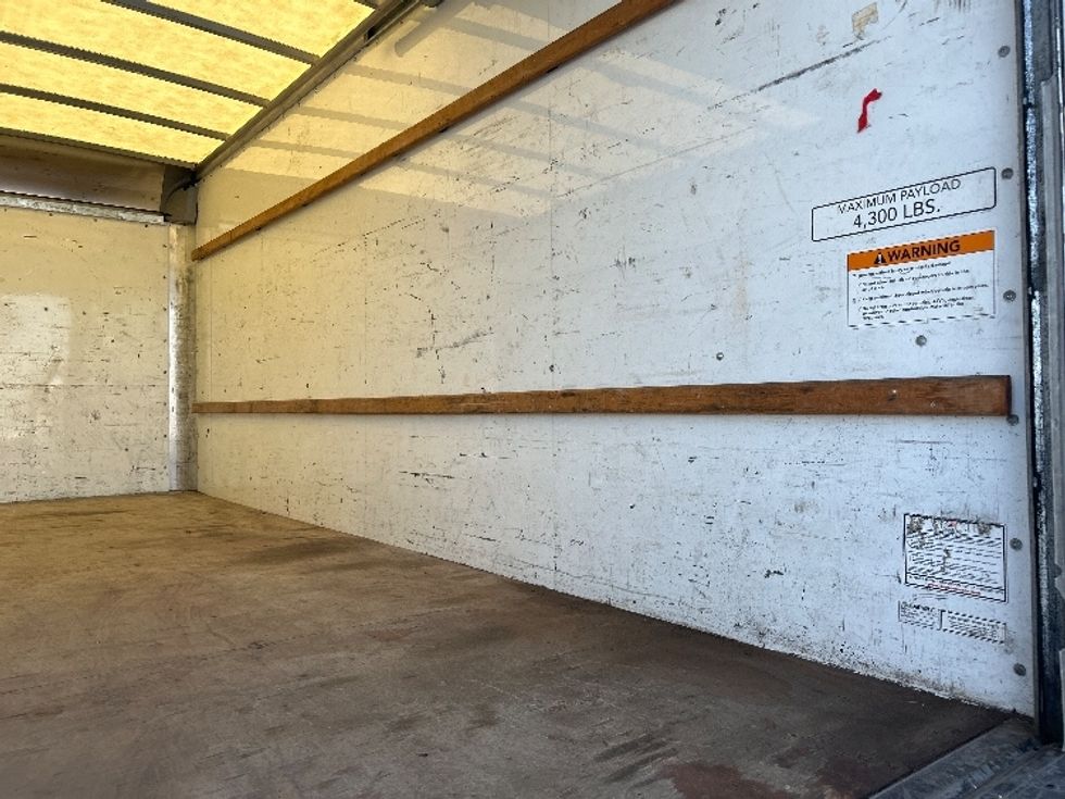 Light Duty Box Truck-Light and Medium Duty Trucks-GMC-2021-Savana G33903-Gilroy-CA-86,047\n\t\tmiles-$ 33,500 - Image 12