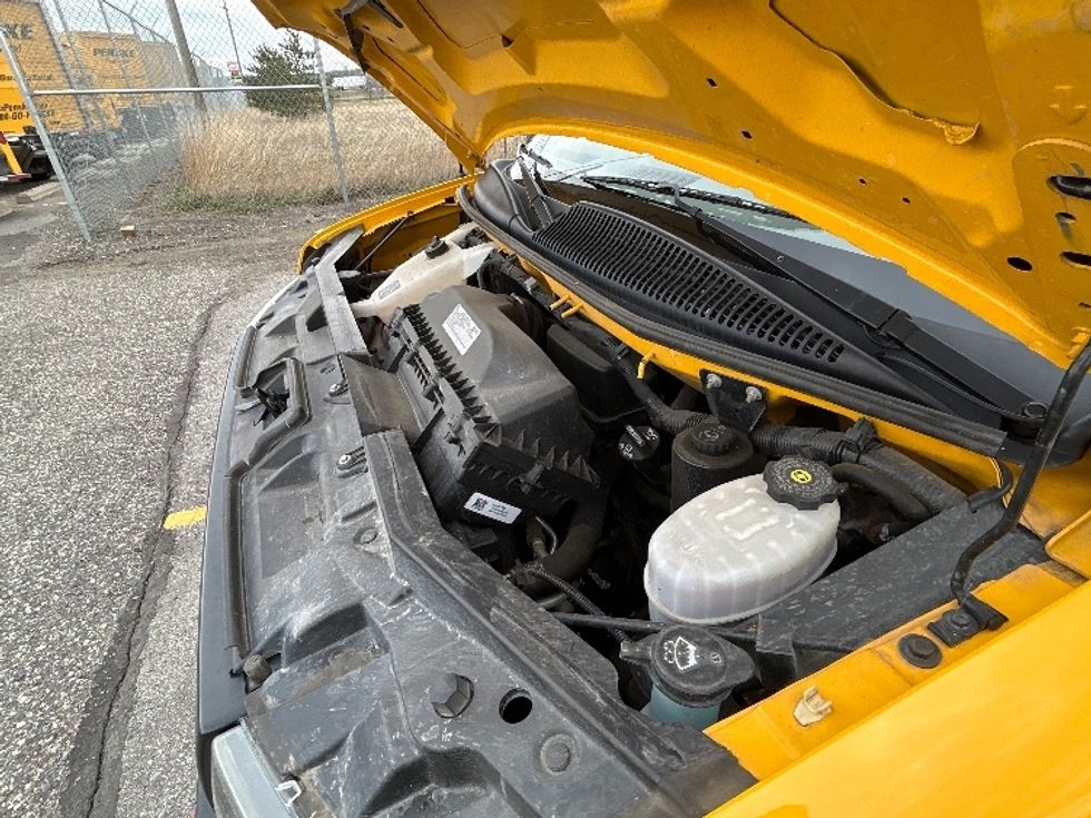 Light Duty Box Truck-Light and Medium Duty Trucks-GMC-2021-Savana G33903-Goodyear-AZ-84,981\n\t\tmiles-$ 30,500 - Image 23