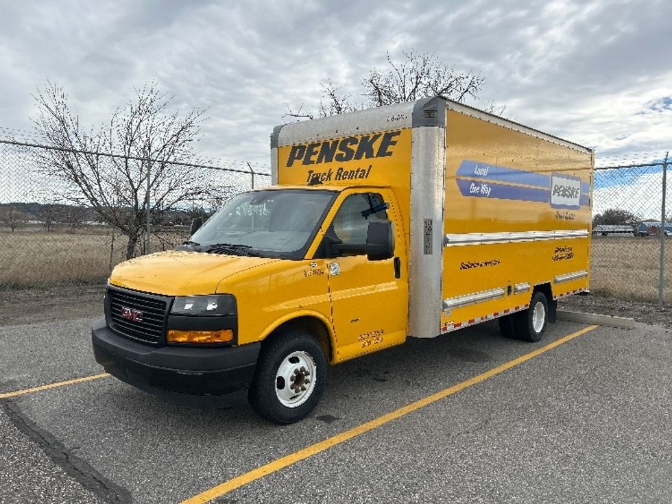 Light Duty Box Truck-Light and Medium Duty Trucks-GMC-2021-Savana G33903-Goodyear-AZ-84,981\n\t\tmiles-$ 30,500 - Image 3