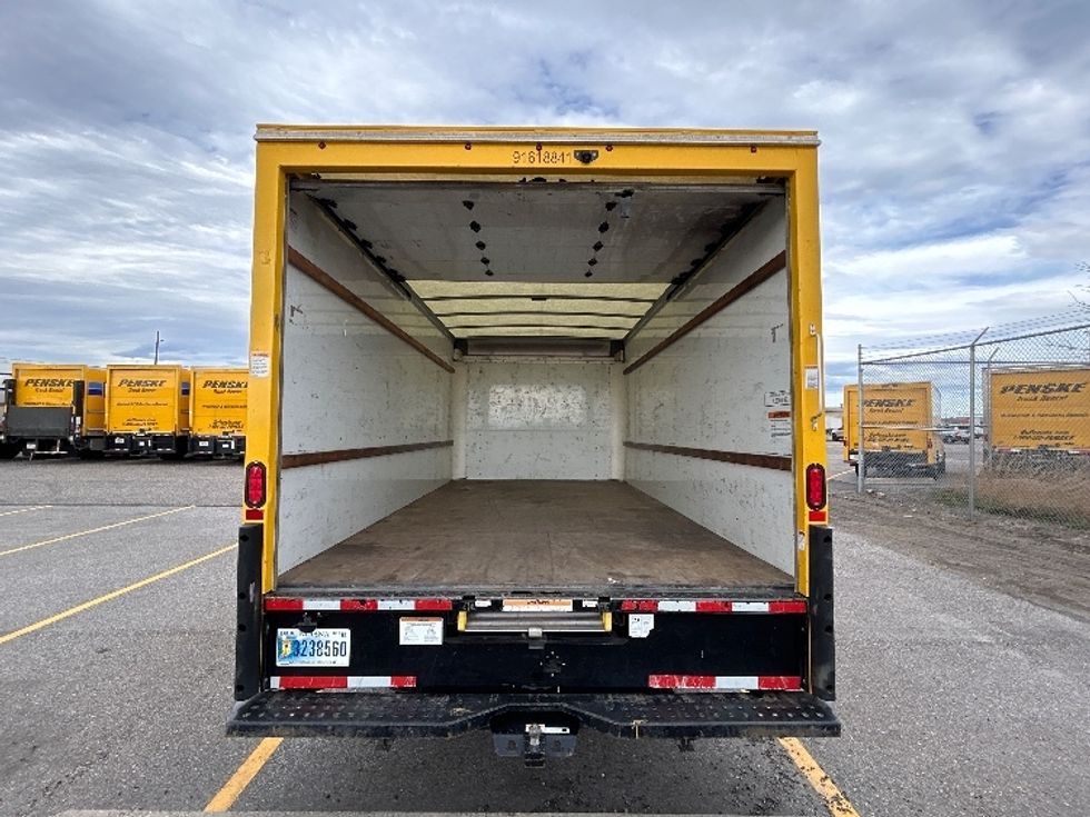 Light Duty Box Truck-Light and Medium Duty Trucks-GMC-2021-Savana G33903-Goodyear-AZ-84,981\n\t\tmiles-$ 30,500 - Image 8