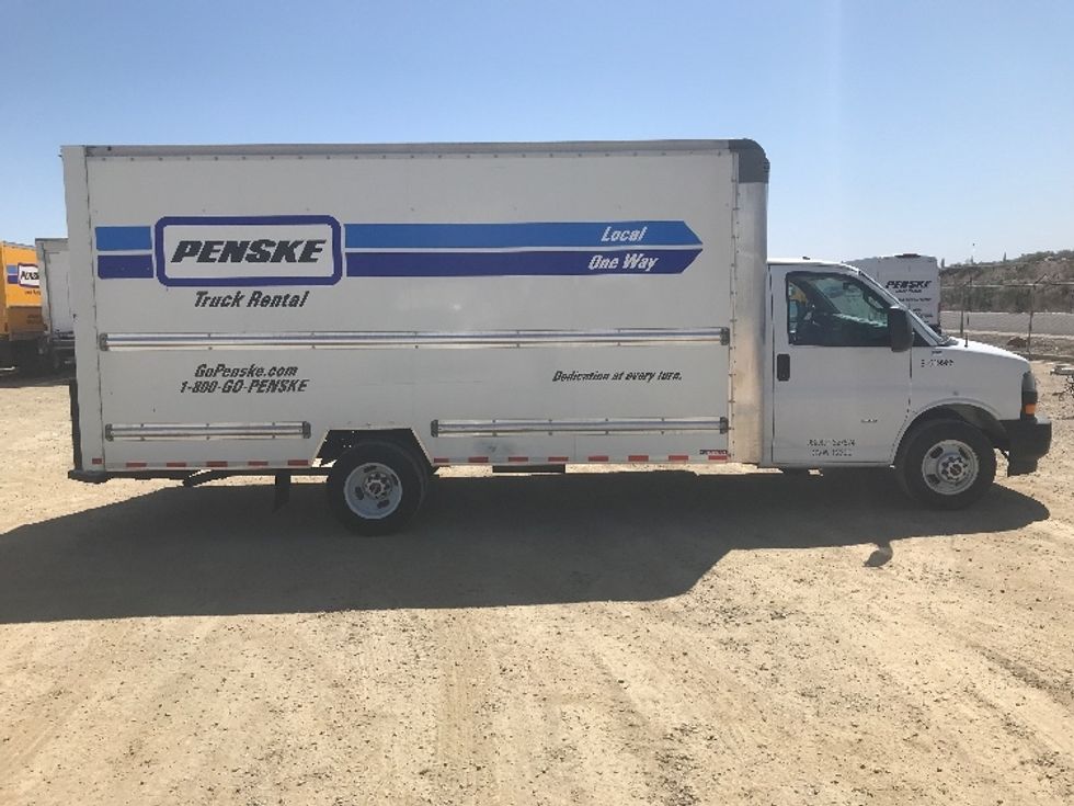 Light Duty Box Truck-Light and Medium Duty Trucks-GMC-2021-Savana G33903-Grand Junction-CO-106,412\n\t\tmiles-$ 31,250 - Image 15