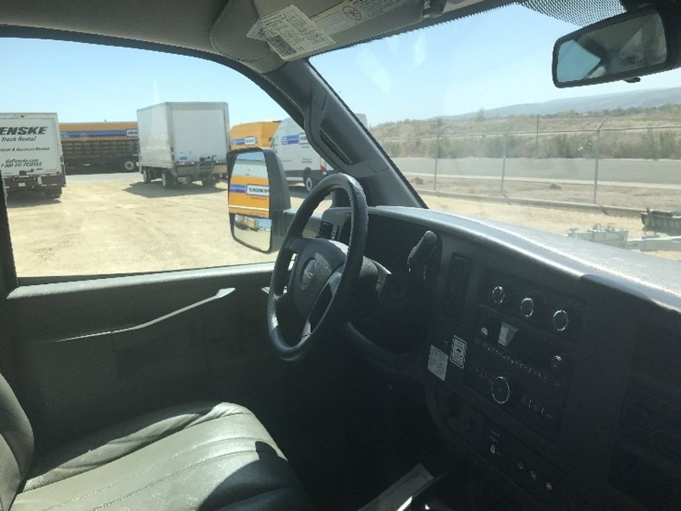 Light Duty Box Truck-Light and Medium Duty Trucks-GMC-2021-Savana G33903-Grand Junction-CO-106,412\n\t\tmiles-$ 31,250 - Image 22