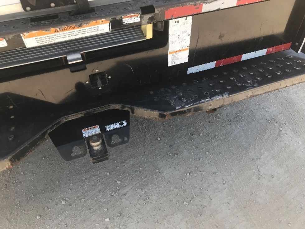 Light Duty Box Truck-Light and Medium Duty Trucks-GMC-2021-Savana G33903-Grand Junction-CO-106,412\n\t\tmiles-$ 31,250 - Image 27