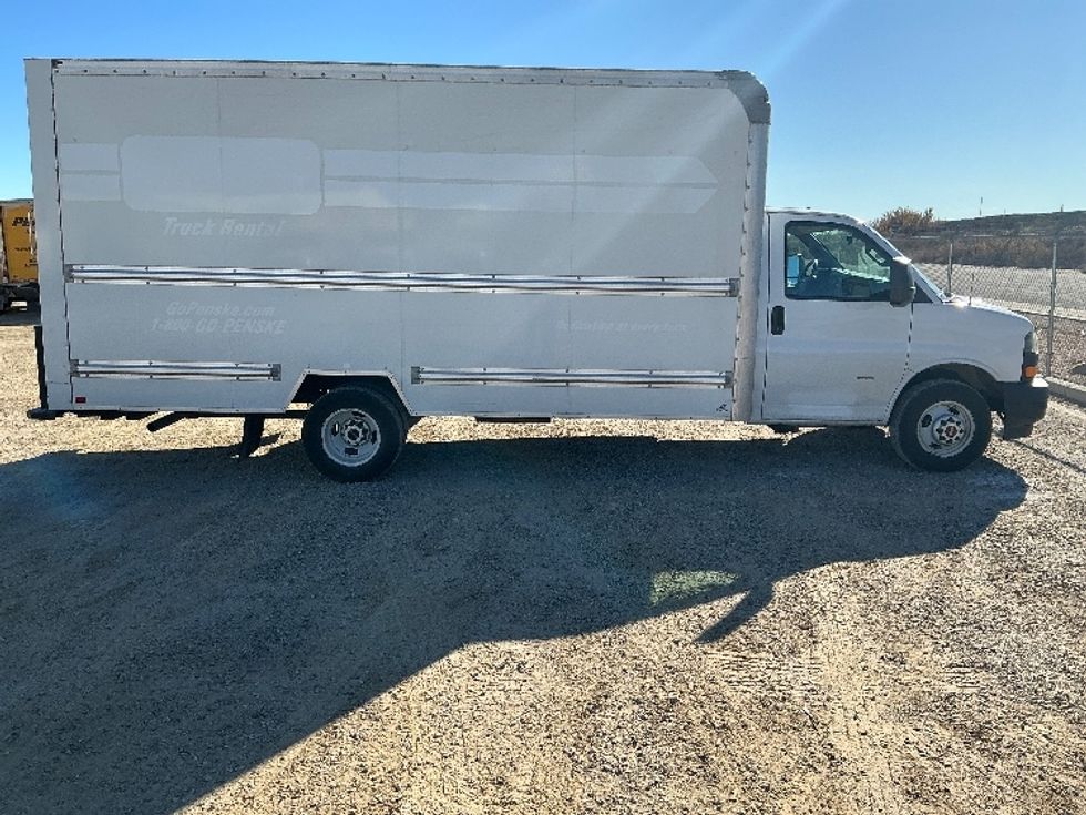 Light Duty Box Truck-Light and Medium Duty Trucks-GMC-2021-Savana G33903-Grand Junction-CO-107,773\n\t\tmiles-$ 30,000 - Image 13