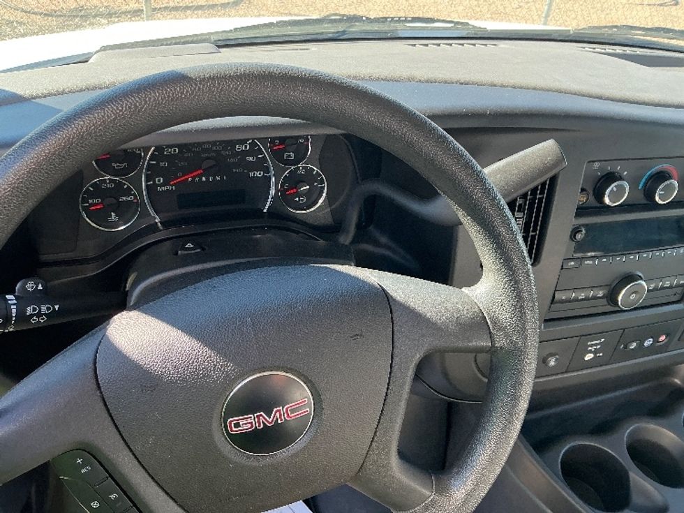 Light Duty Box Truck-Light and Medium Duty Trucks-GMC-2021-Savana G33903-Grand Junction-CO-107,773\n\t\tmiles-$ 30,000 - Image 16