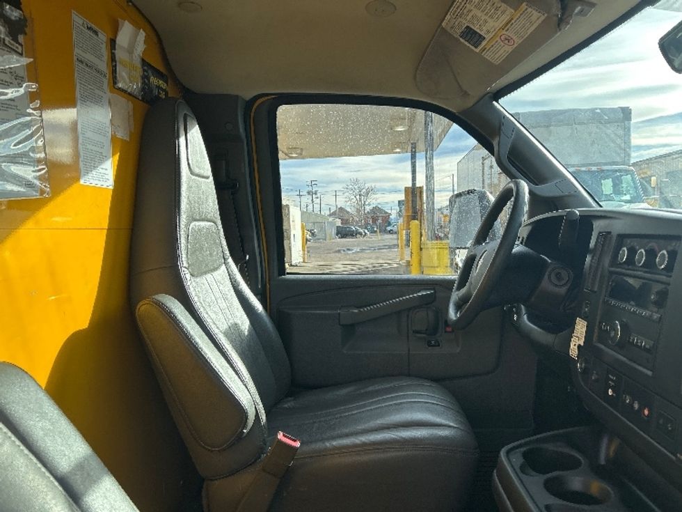 Light Duty Box Truck-Light and Medium Duty Trucks-GMC-2021-Savana G33903-Greeley-CO-101,471\n\t\tmiles-$ 27,750 - Image 20