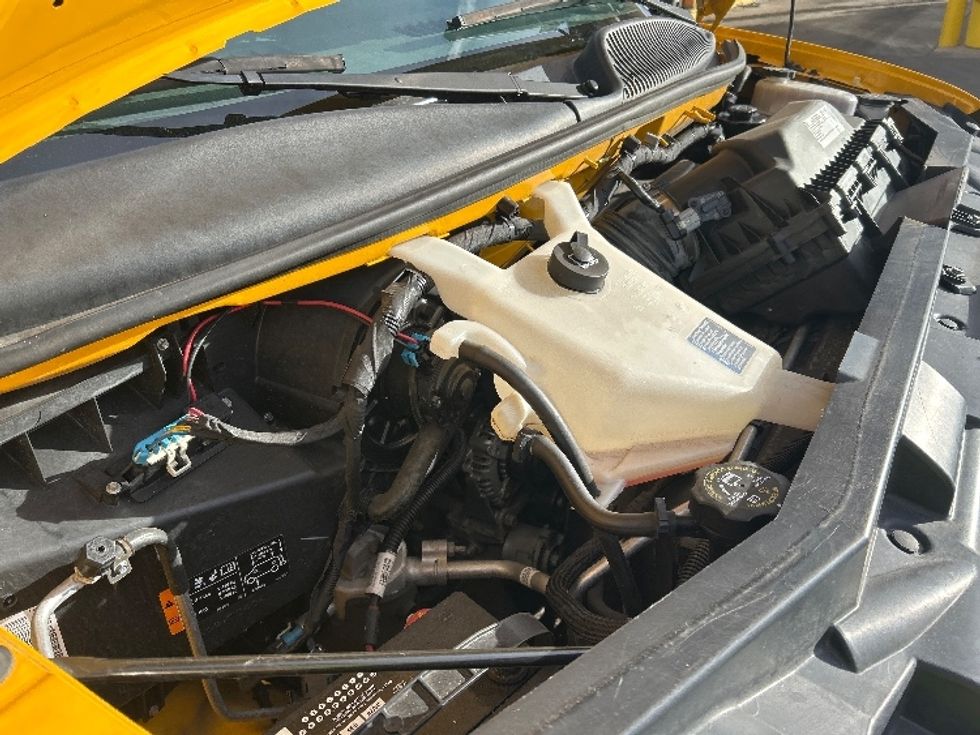 Light Duty Box Truck-Light and Medium Duty Trucks-GMC-2021-Savana G33903-Greeley-CO-101,471\n\t\tmiles-$ 27,750 - Image 21