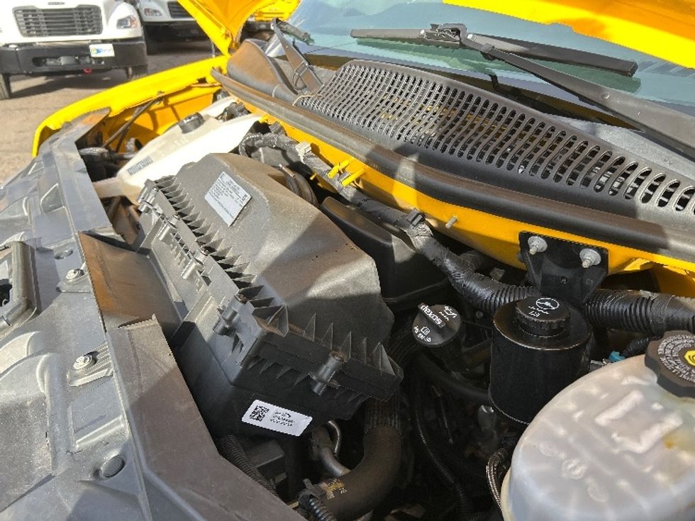 Light Duty Box Truck-Light and Medium Duty Trucks-GMC-2021-Savana G33903-Greeley-CO-101,471\n\t\tmiles-$ 27,750 - Image 22