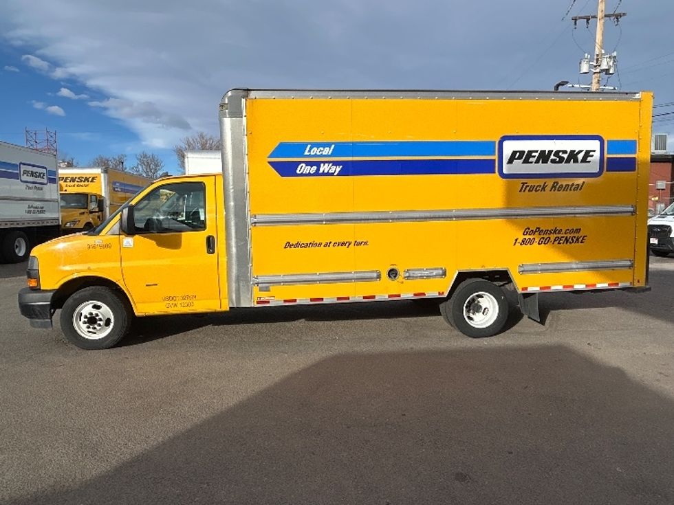 Light Duty Box Truck-Light and Medium Duty Trucks-GMC-2021-Savana G33903-Greeley-CO-101,471\n\t\tmiles-$ 27,750 - Image 4